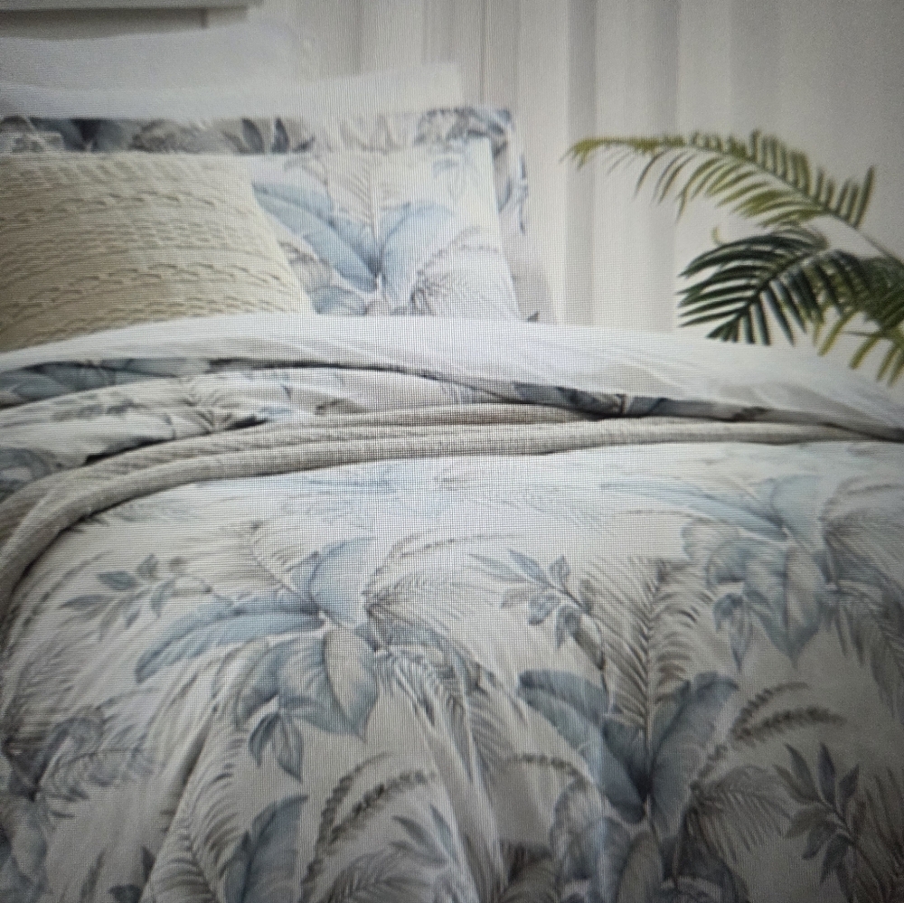 Threshold Blue and Gray Leaf Duvet Cover